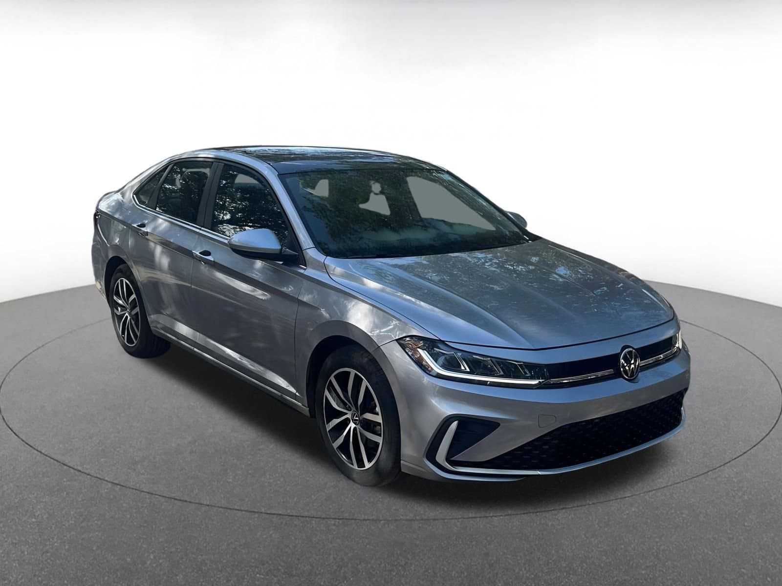 Thumbnail: 2025 Volkswagen Jetta - 1