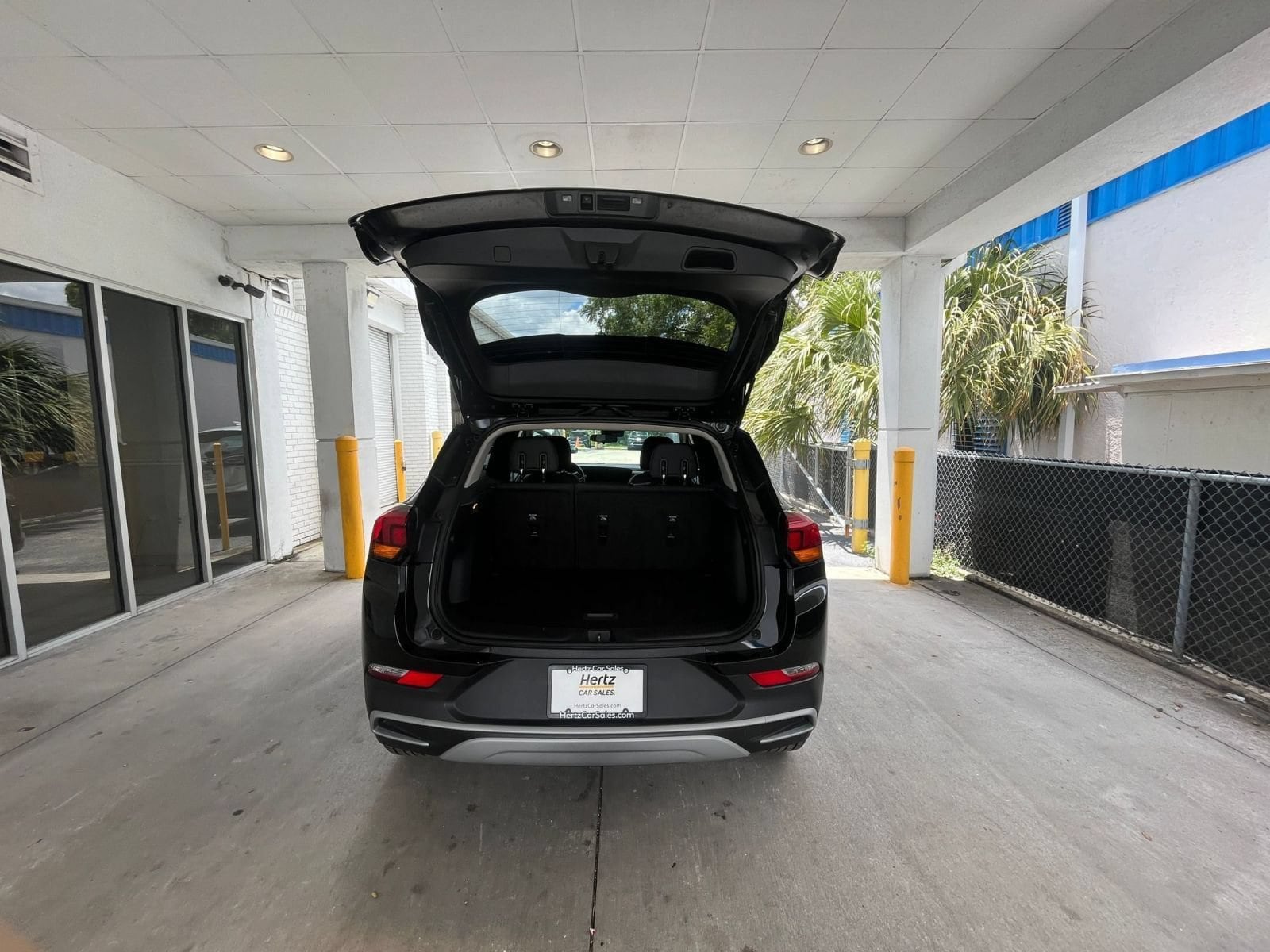 Thumbnail: 2025 Buick Encore GX - 30