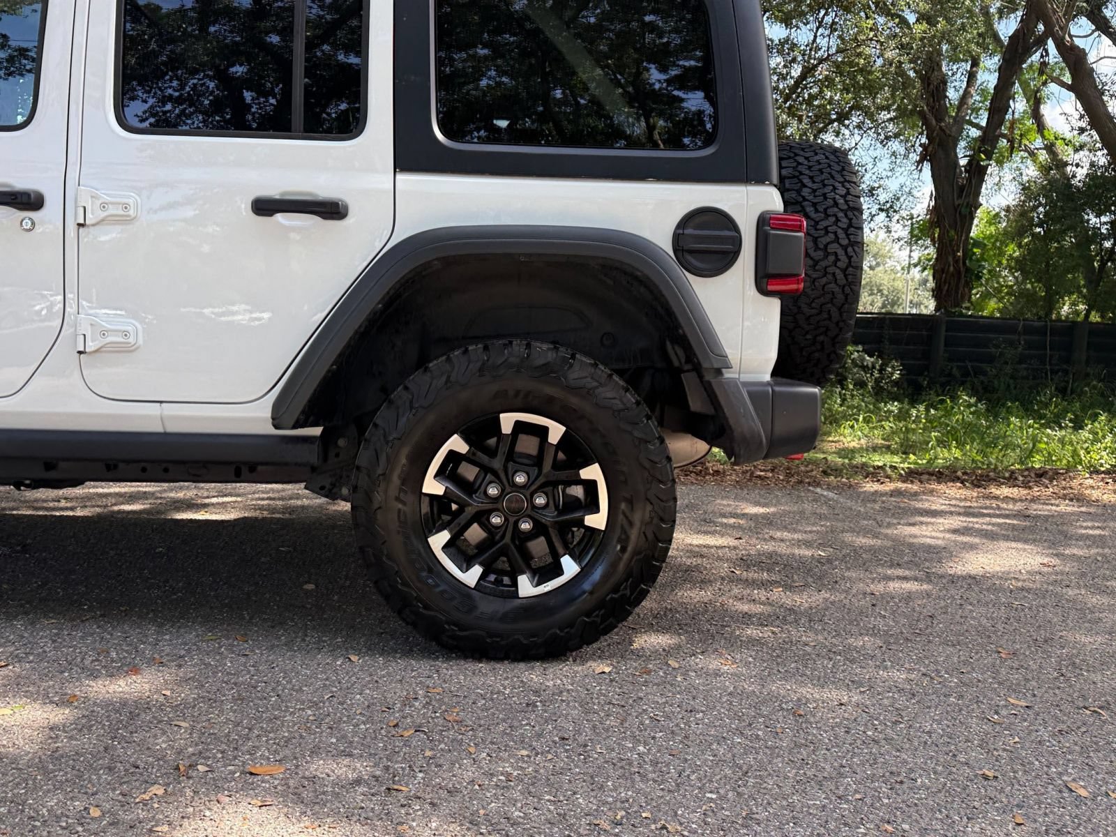 Thumbnail: 2025 Jeep Wrangler - 10