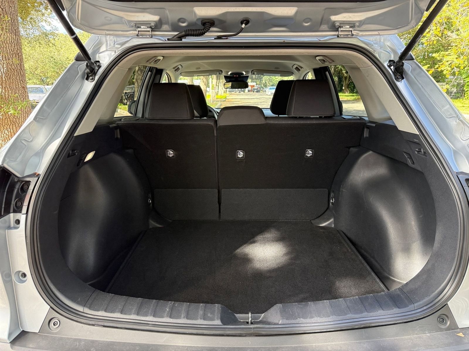 Thumbnail: 2025 Toyota Corolla Cross - 24