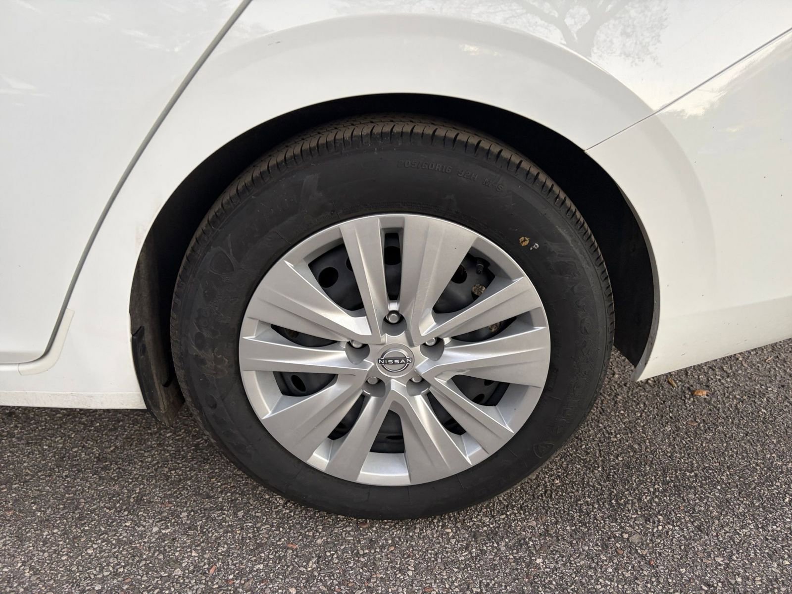 Thumbnail: 2025 Nissan Sentra - 23