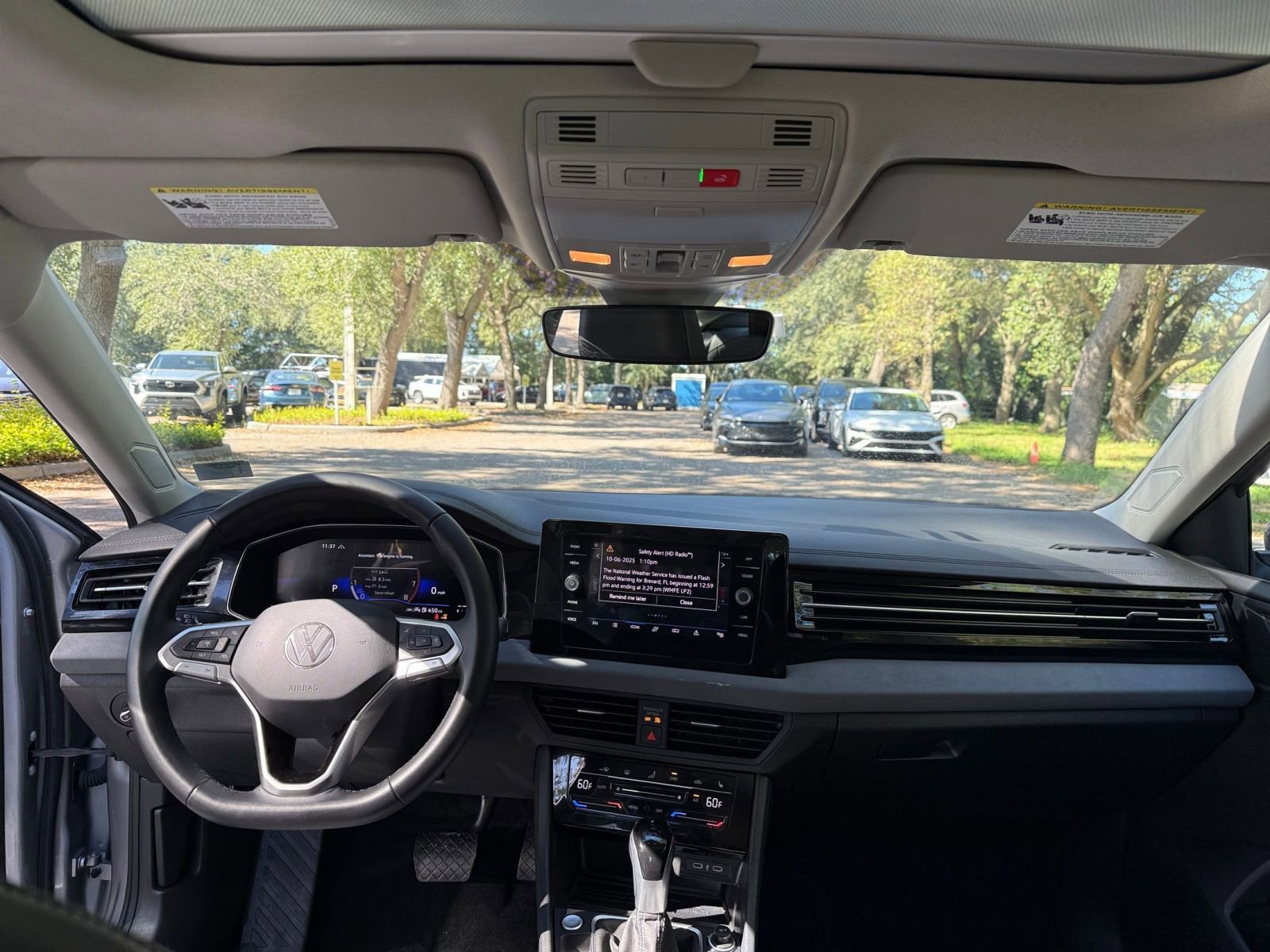 Thumbnail: 2025 Volkswagen Jetta - 27