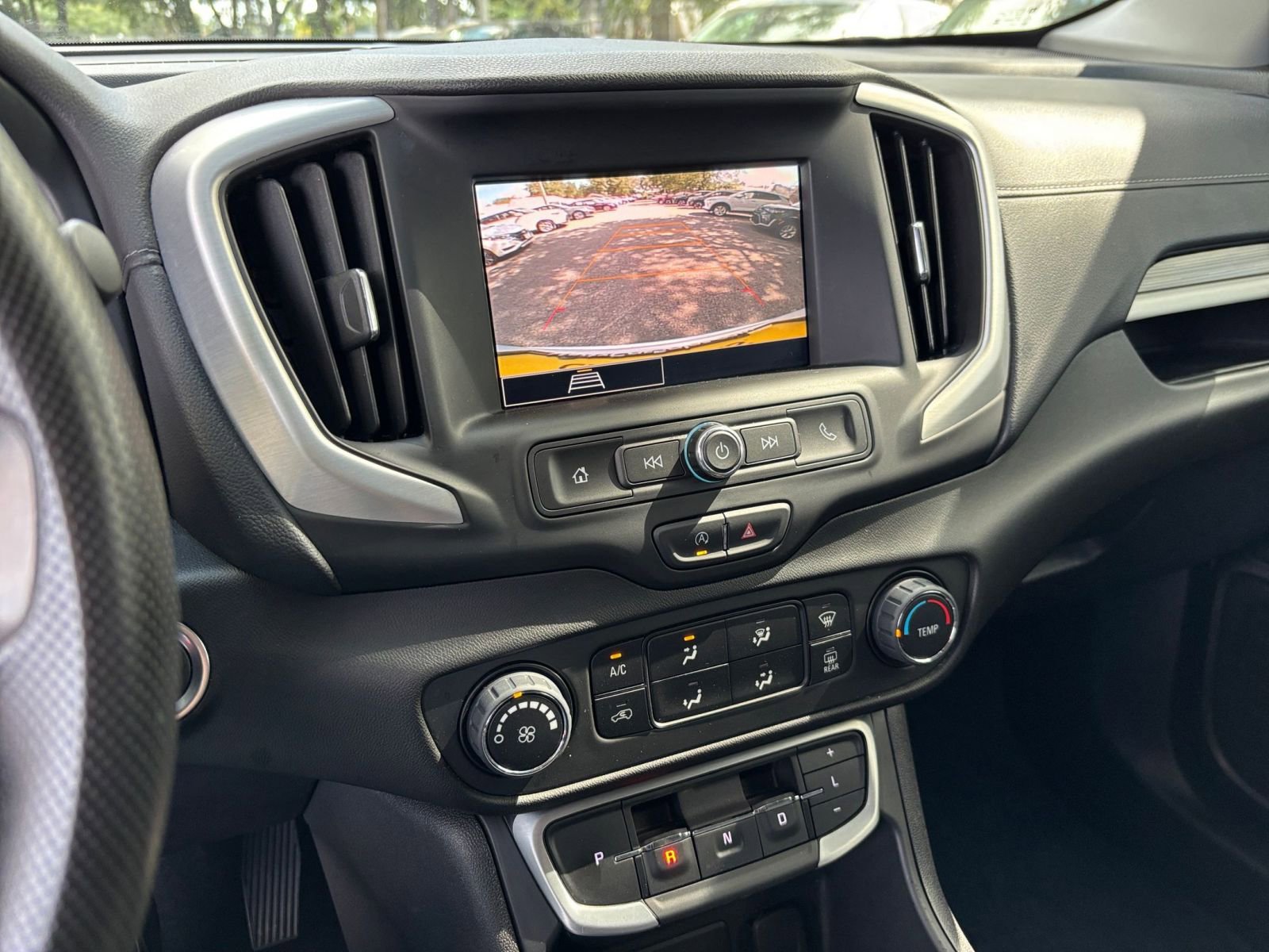 Thumbnail: 2024 GMC Terrain - 17
