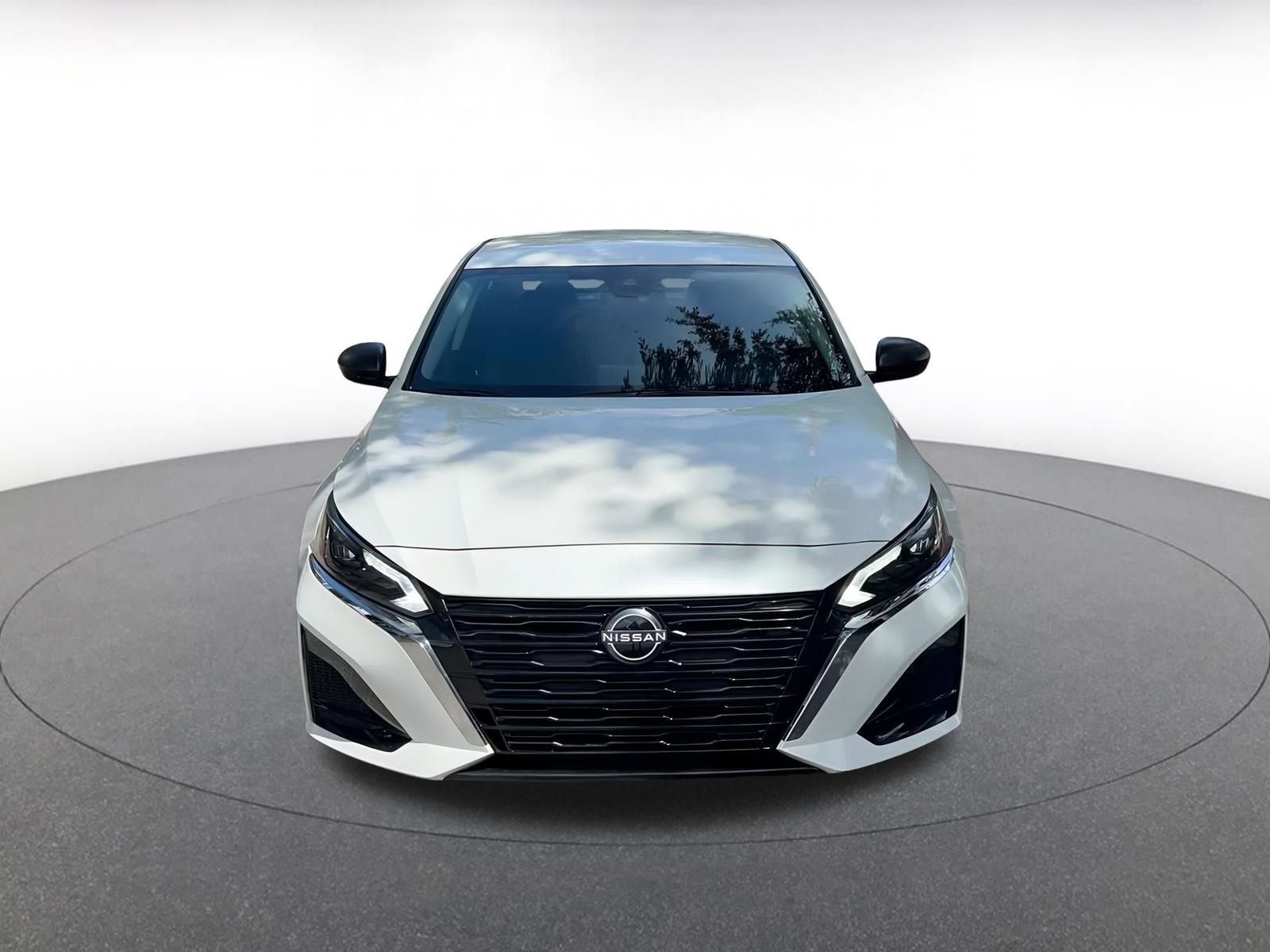 Thumbnail: 2024 Nissan Altima - 4