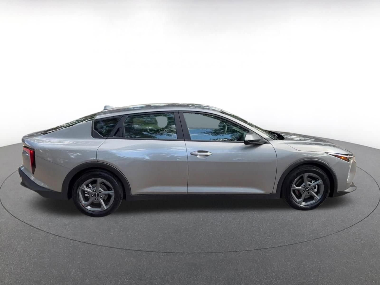 Thumbnail: 2025 Kia K4 - 16