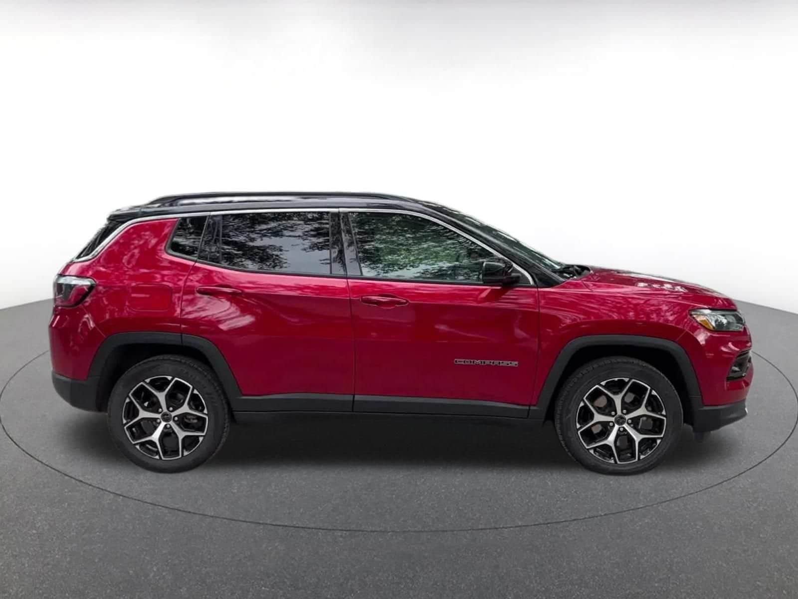 Thumbnail: 2025 Jeep Compass - 15