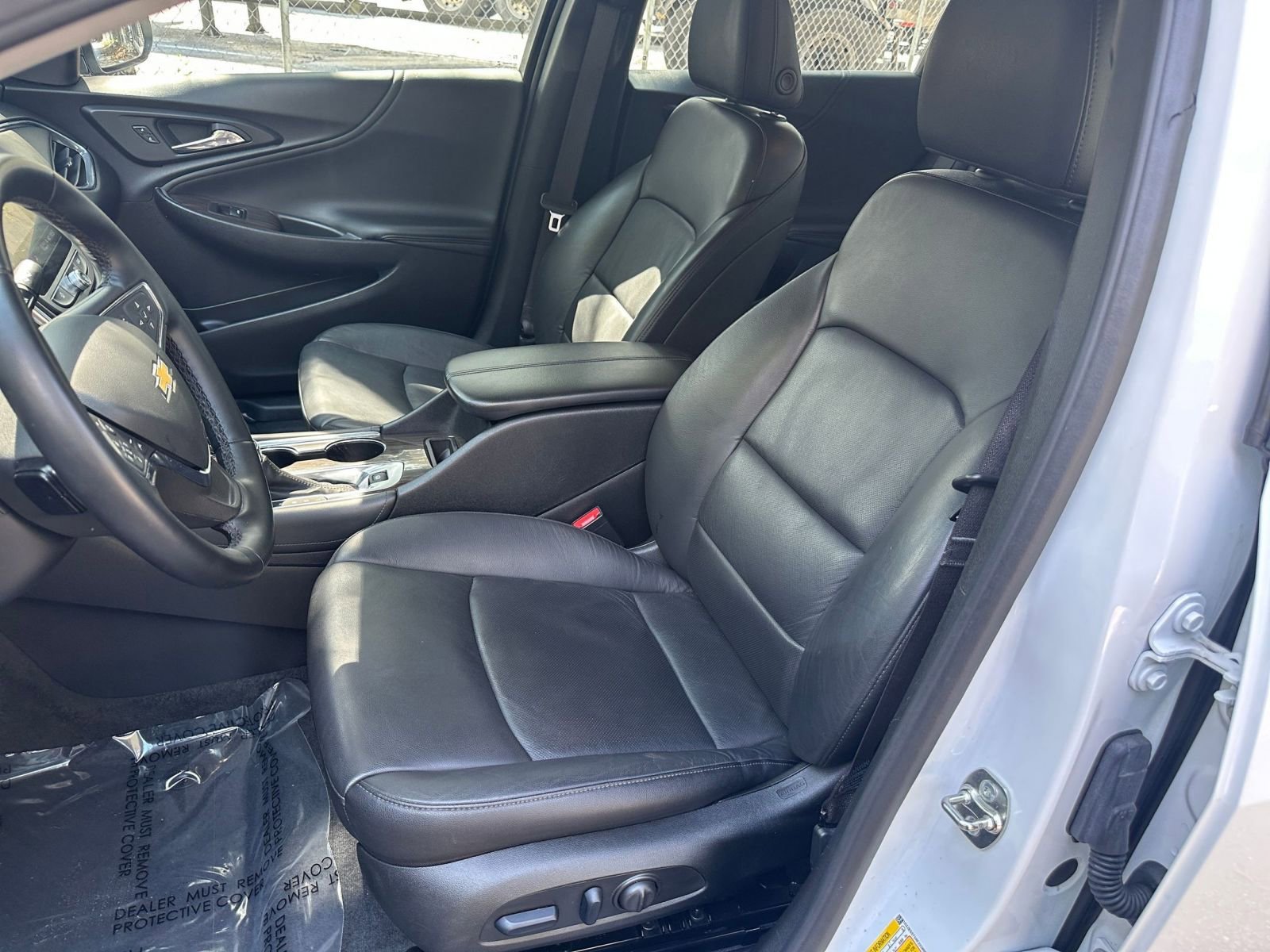 Thumbnail: 2024 Chevrolet Malibu - 21