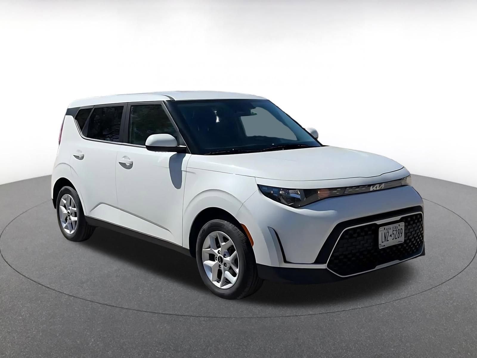 Thumbnail: 2025 Kia Soul - 3
