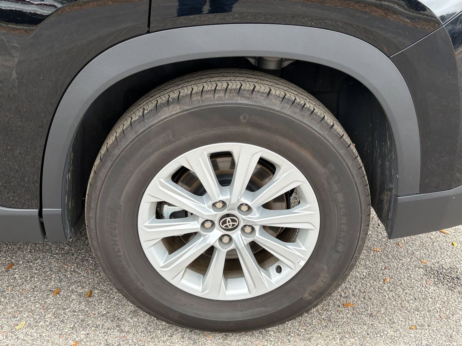 Thumbnail: 2025 Toyota Grand Highlander - 24