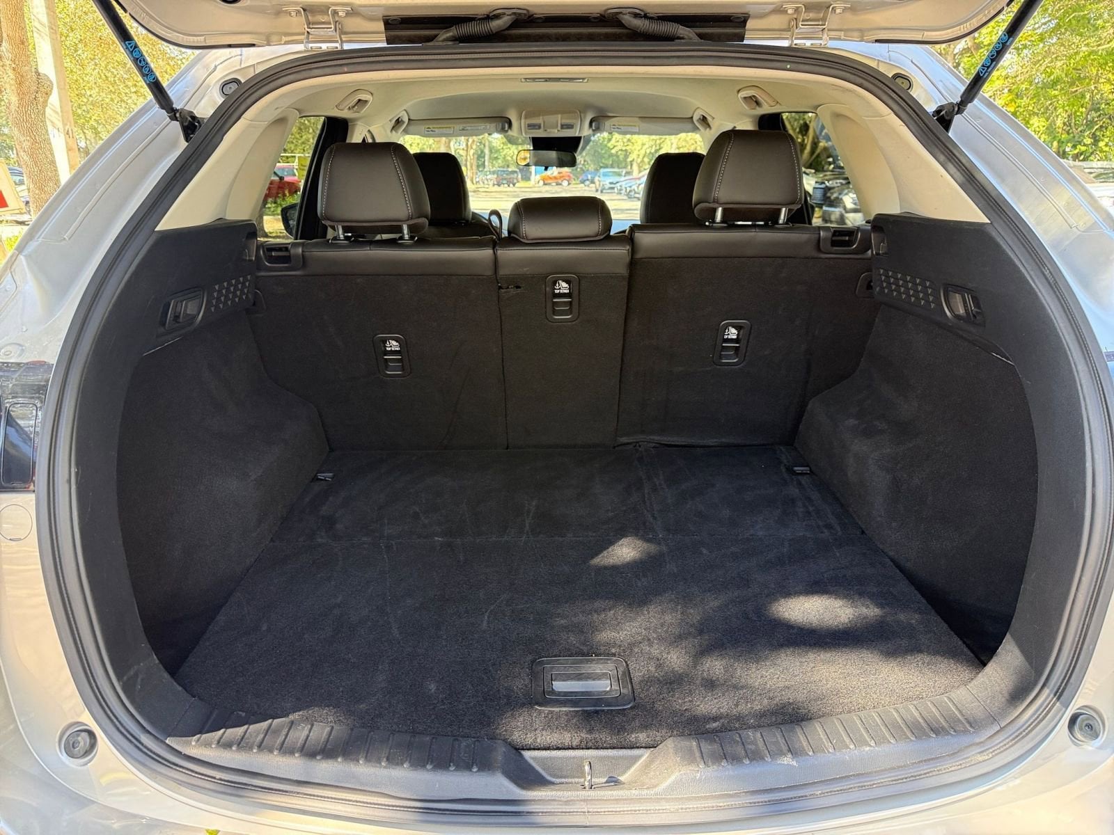 Thumbnail: 2025 Mazda CX-5 - 24