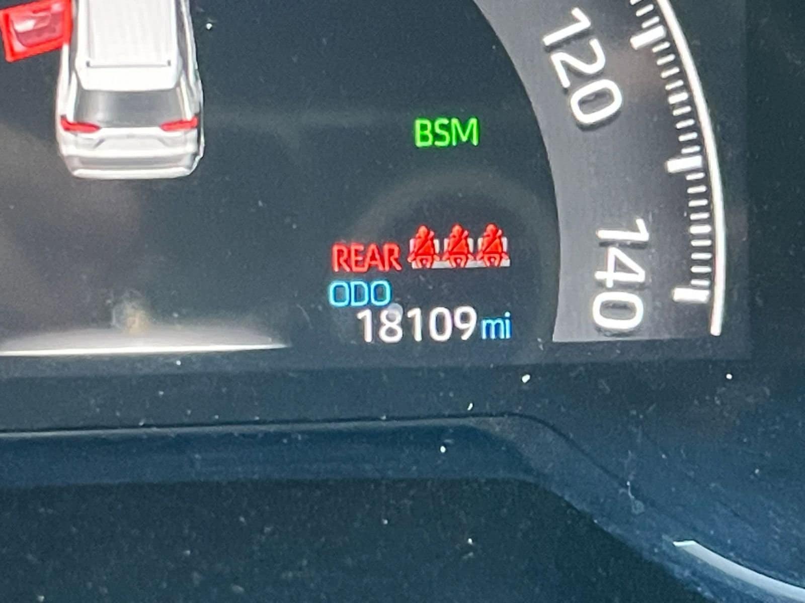 Thumbnail: 2025 Toyota RAV4 - 34