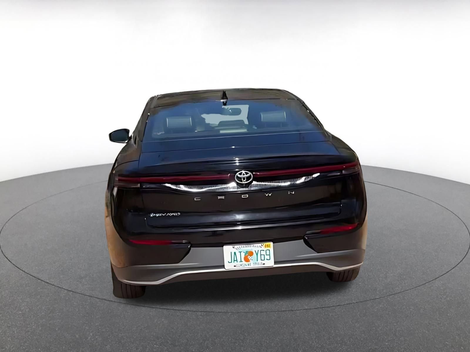 Thumbnail: 2025 Toyota Crown - 16