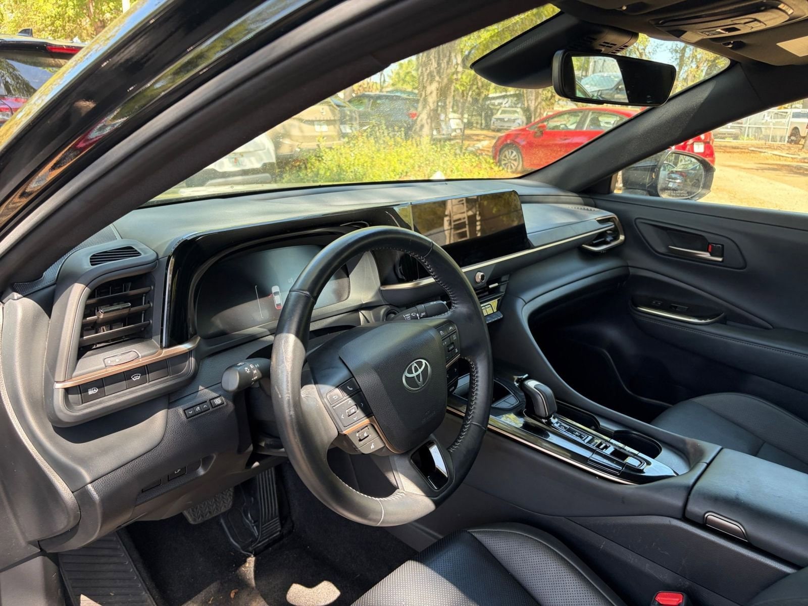 Thumbnail: 2025 Toyota Crown - 30