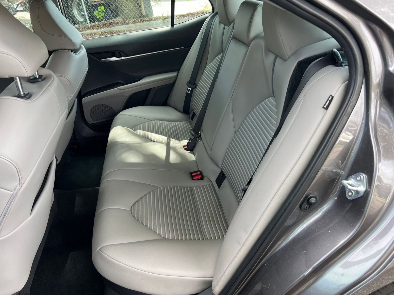 Thumbnail: 2023 Toyota Camry - 32