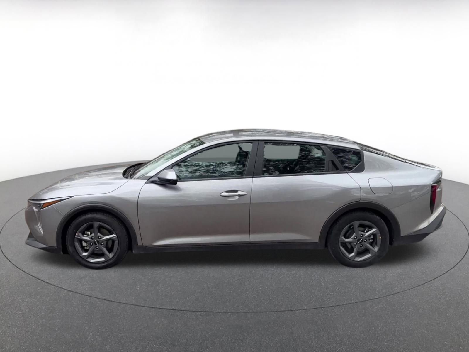 Thumbnail: 2025 Kia K4 - 9