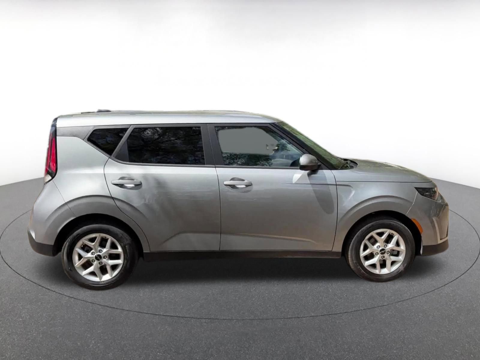 Thumbnail: 2025 Kia Soul - 16