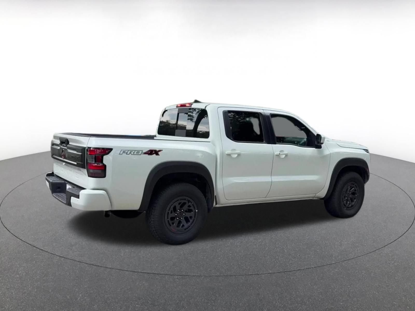 Thumbnail: 2026 Nissan Frontier - 14