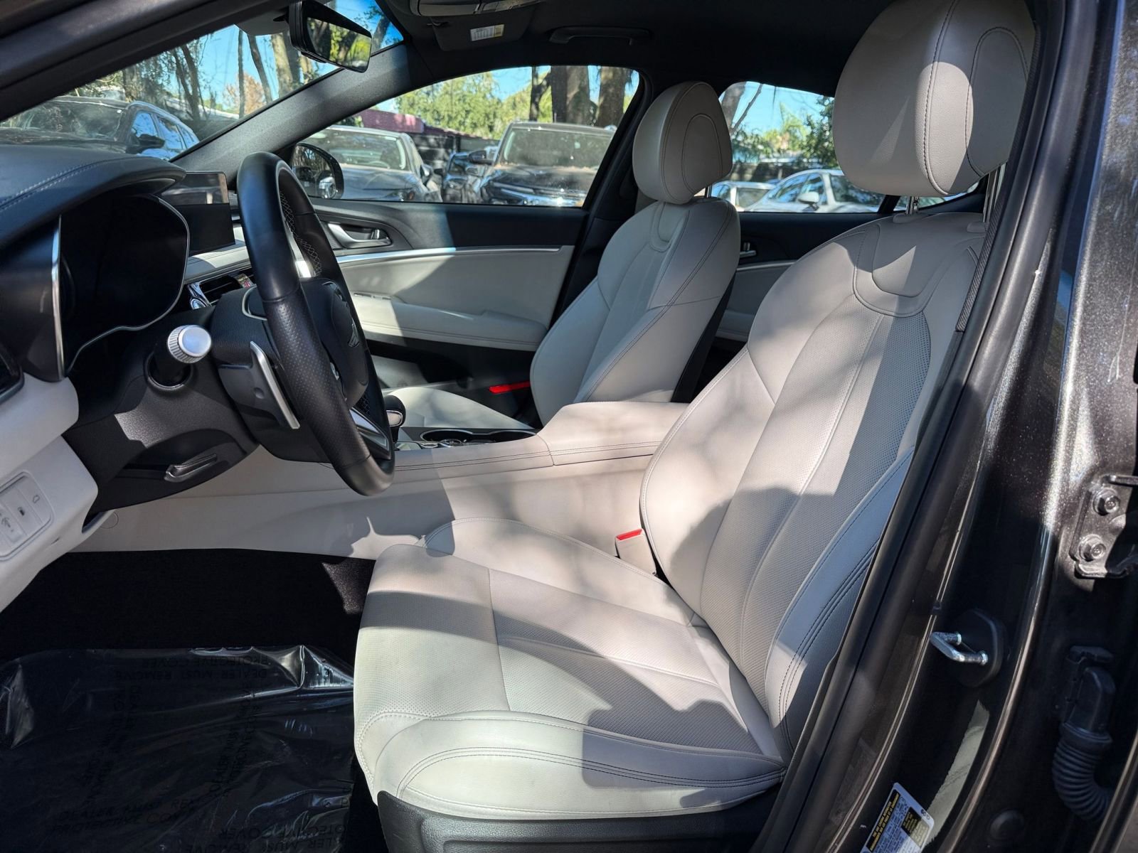 Thumbnail: 2025 Genesis G70 - 30