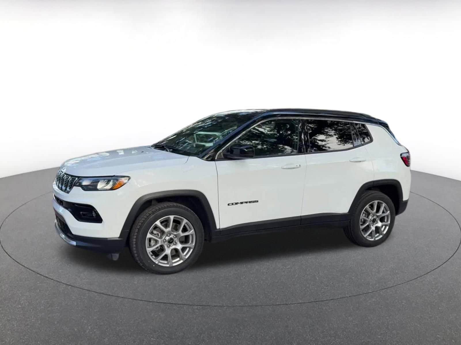 Thumbnail: 2025 Jeep Compass - 8
