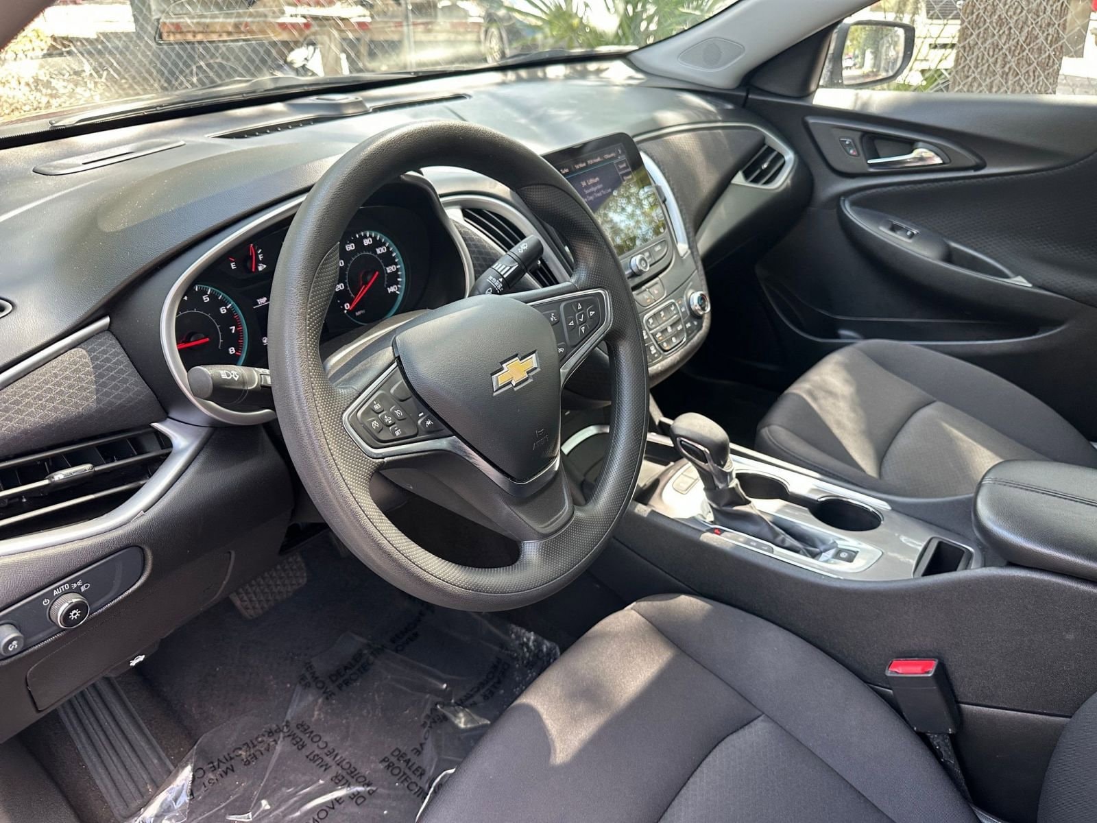 Thumbnail: 2024 Chevrolet Malibu - 28