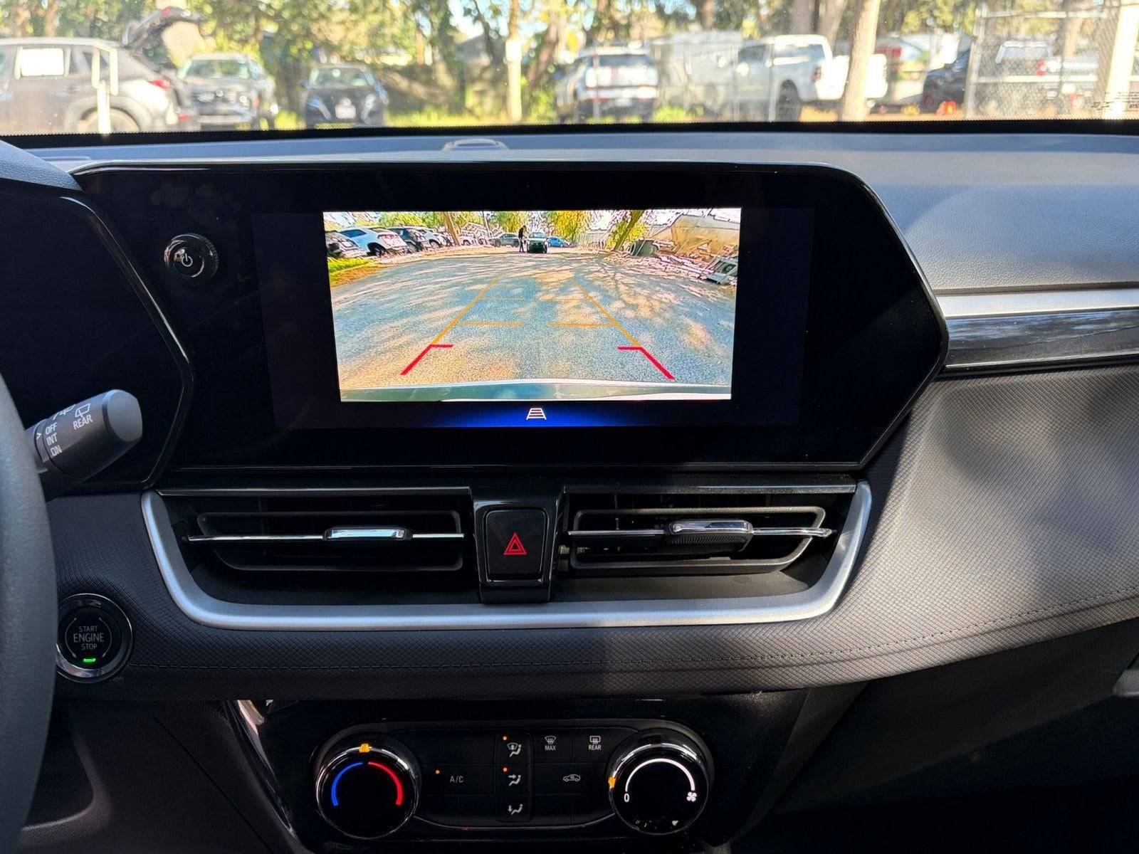 Thumbnail: 2025 Chevrolet TrailBlazer - 21