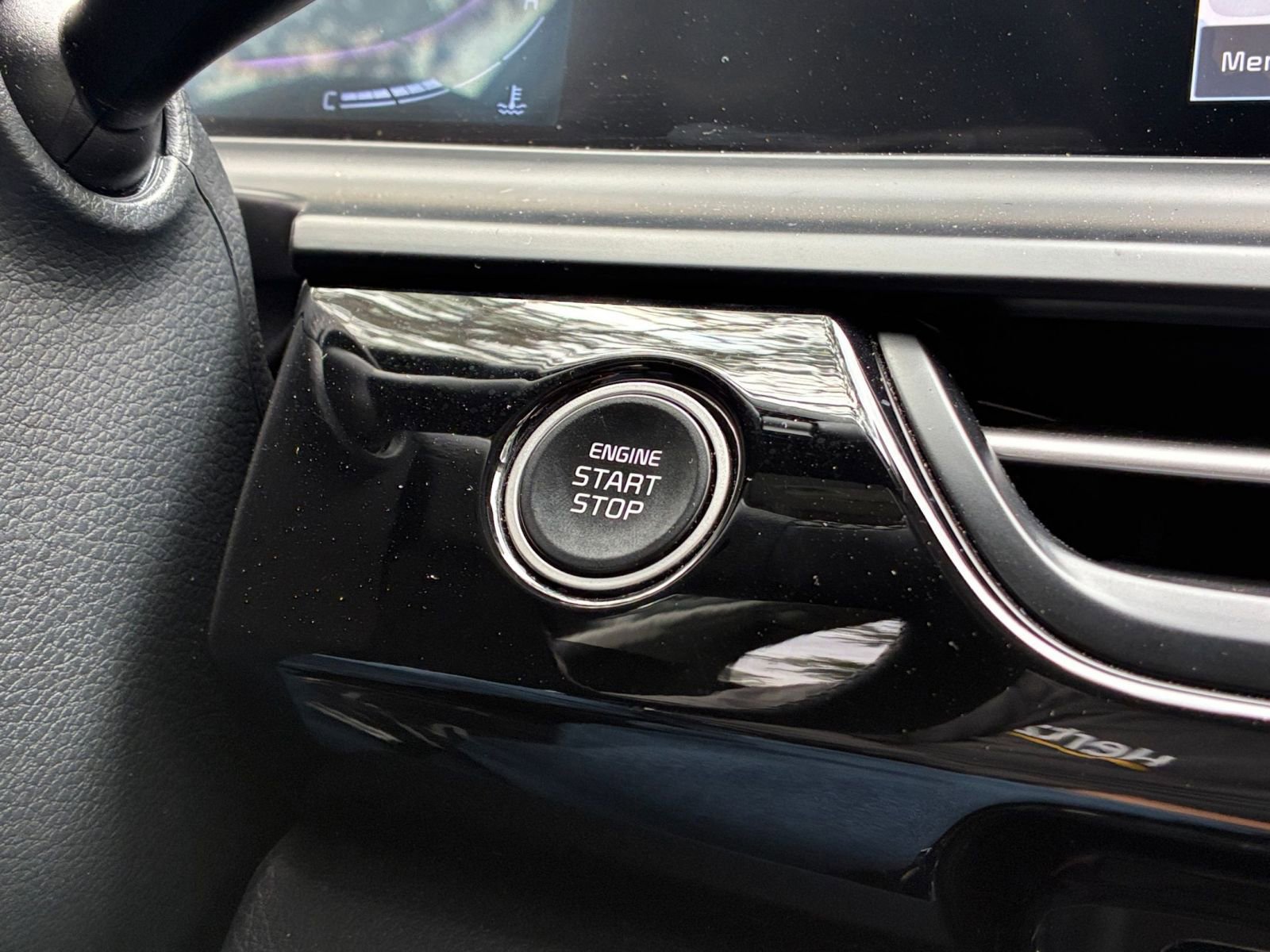 Thumbnail: 2025 Kia Seltos - 23