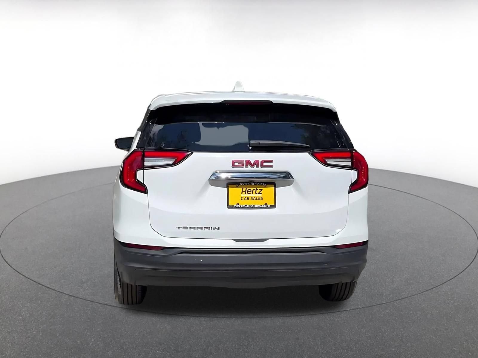 Thumbnail: 2024 GMC Terrain - 17