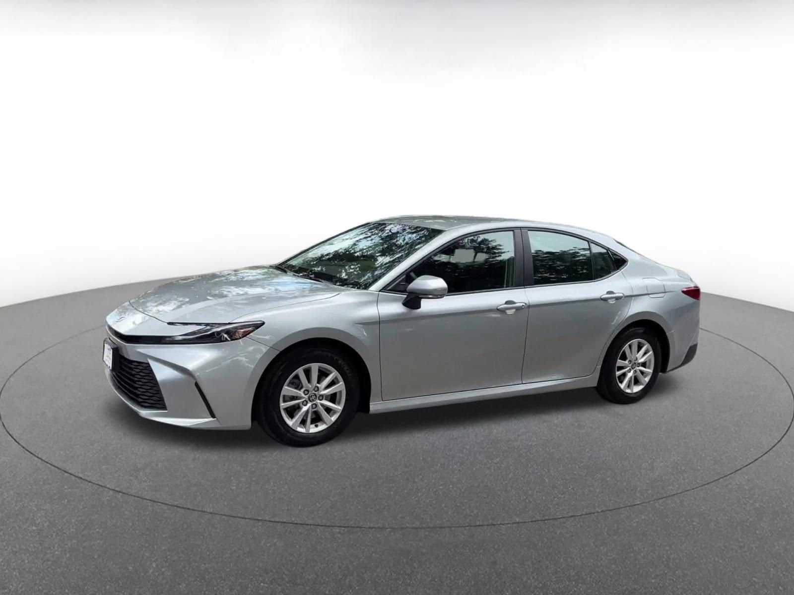Thumbnail: 2025 Toyota Camry - 8