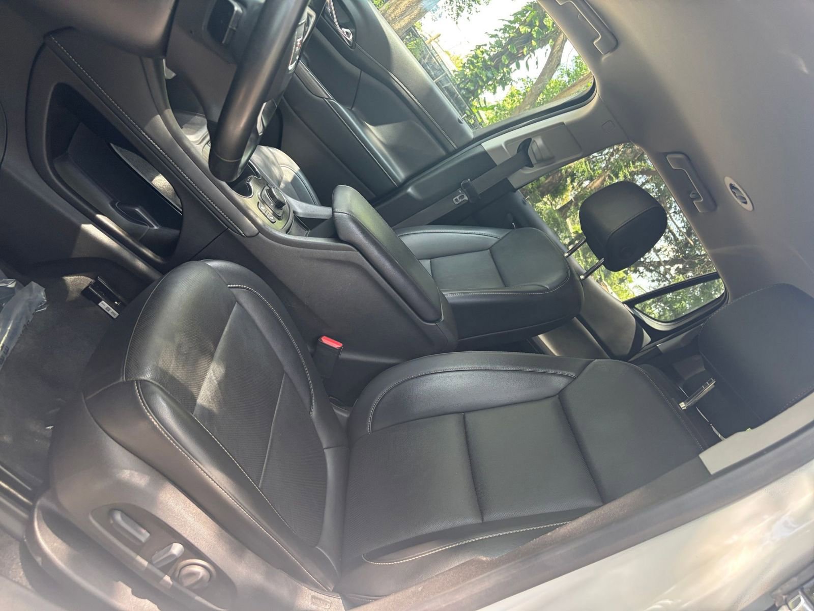 Thumbnail: 2023 GMC Acadia - 21