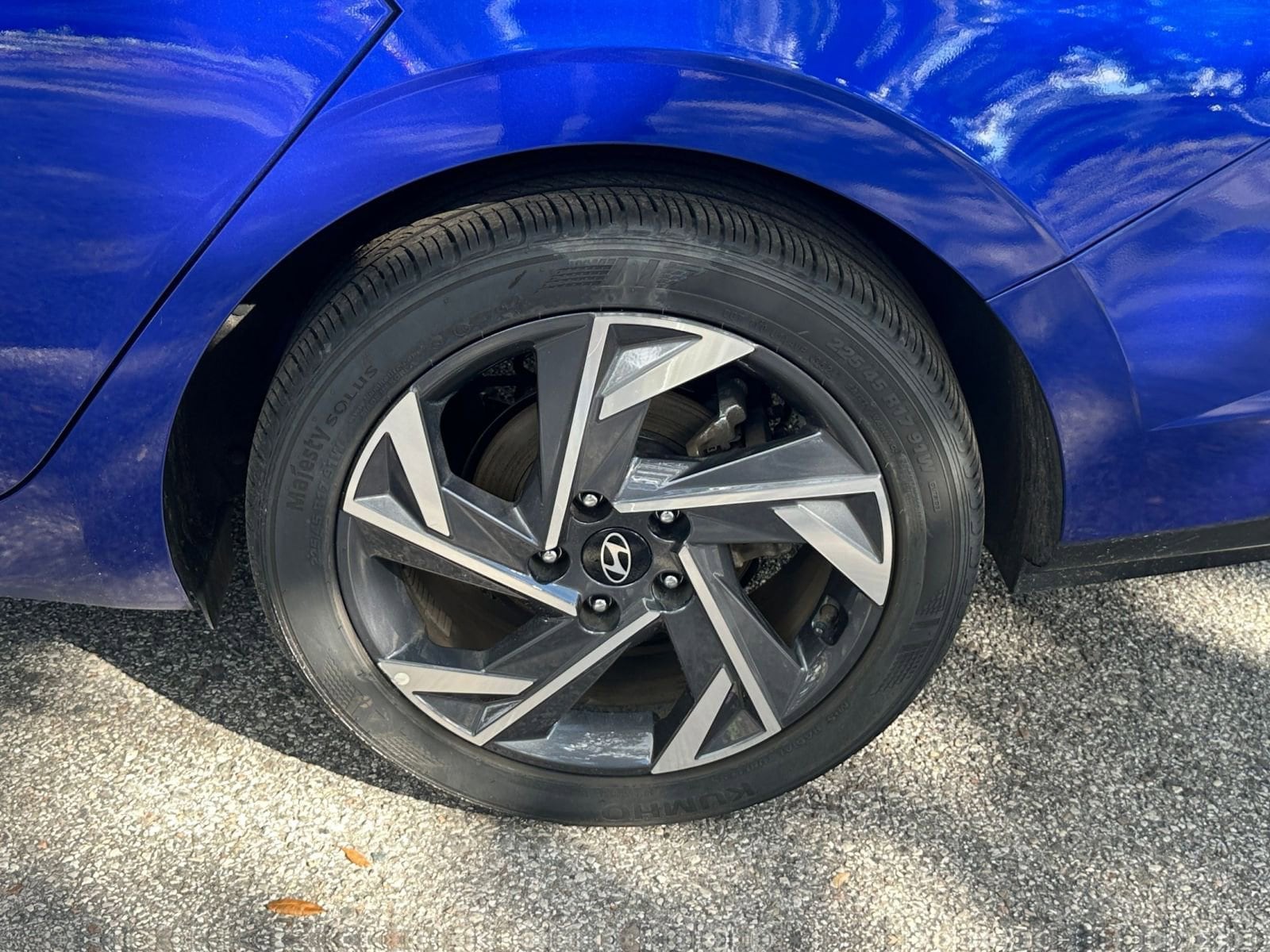 Thumbnail: 2025 Hyundai Elantra - 23