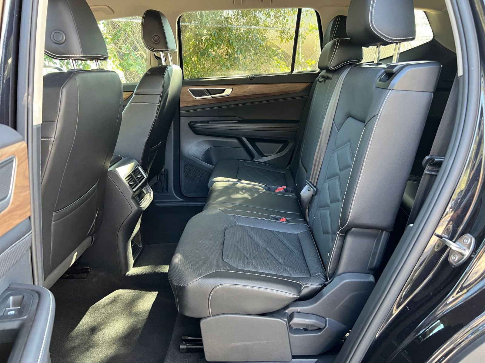 Thumbnail: 2025 Volkswagen Atlas - 33