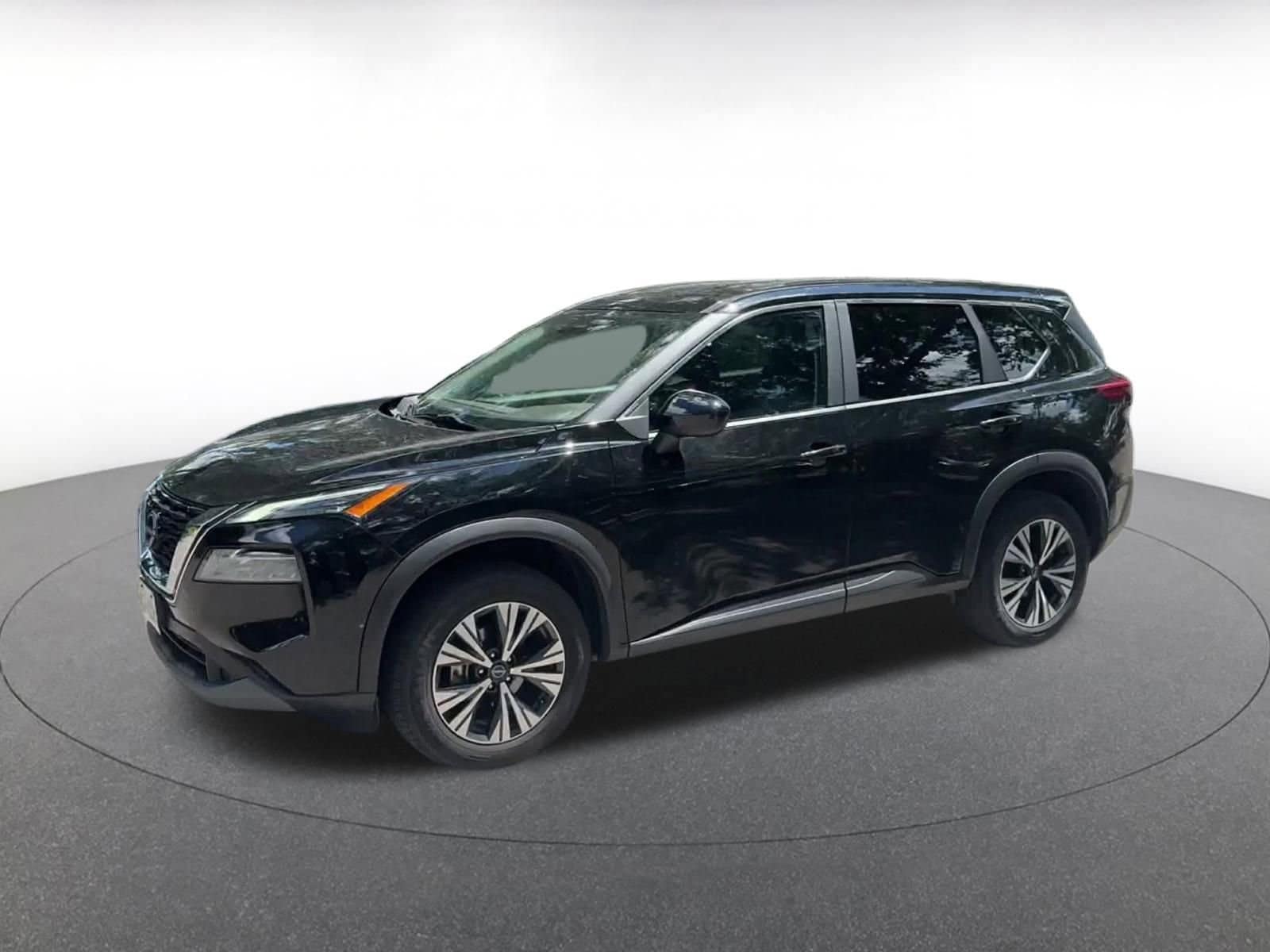 Thumbnail: 2023 Nissan Rogue - 8