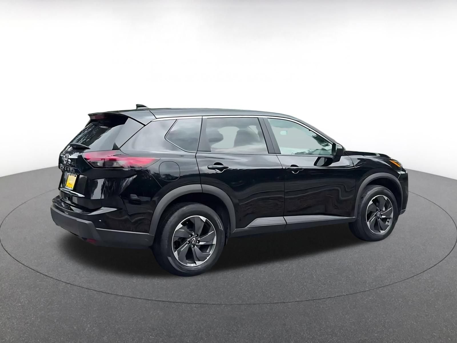 Thumbnail: 2025 Nissan Rogue - 13