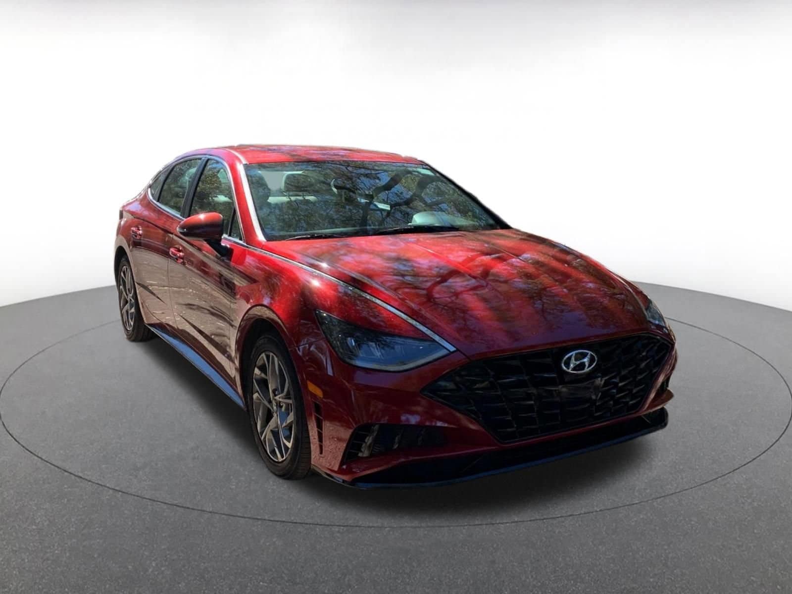 Thumbnail: 2023 Hyundai Sonata - 1
