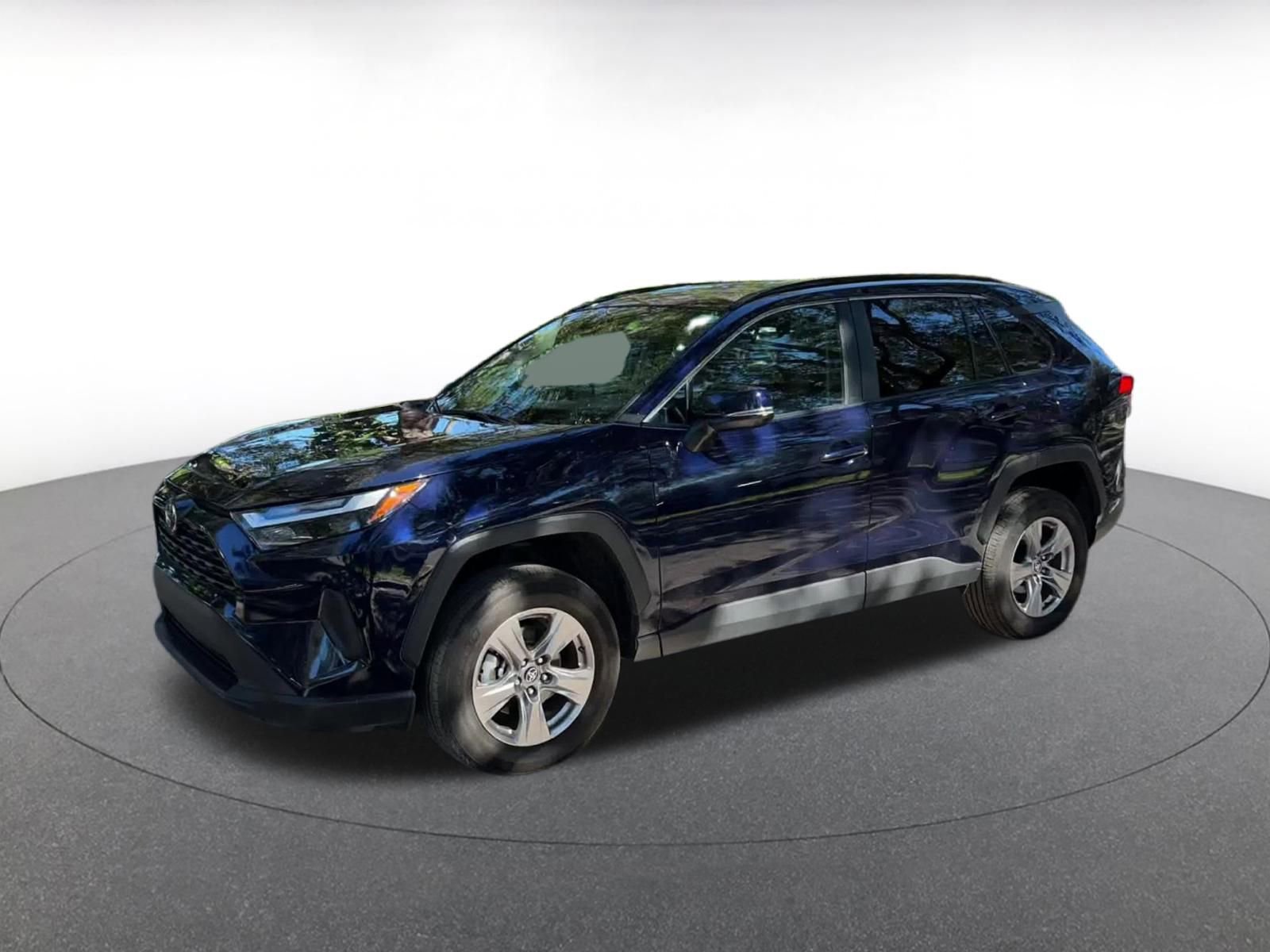 Thumbnail: 2025 Toyota RAV4 - 8