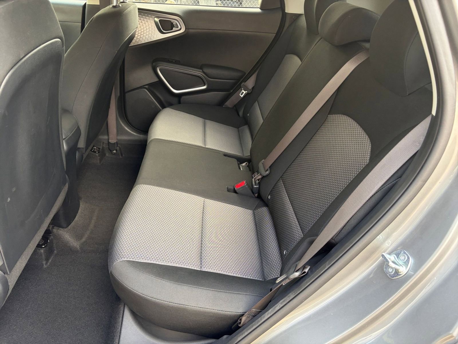 Thumbnail: 2025 Kia Soul - 32