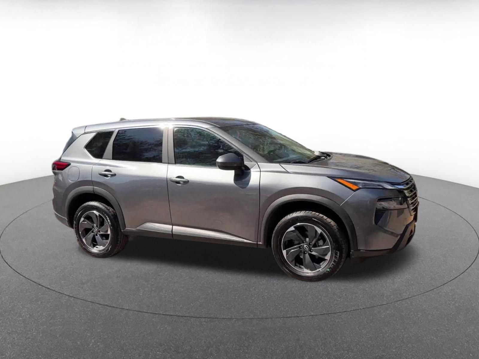 Thumbnail: 2025 Nissan Rogue - 2