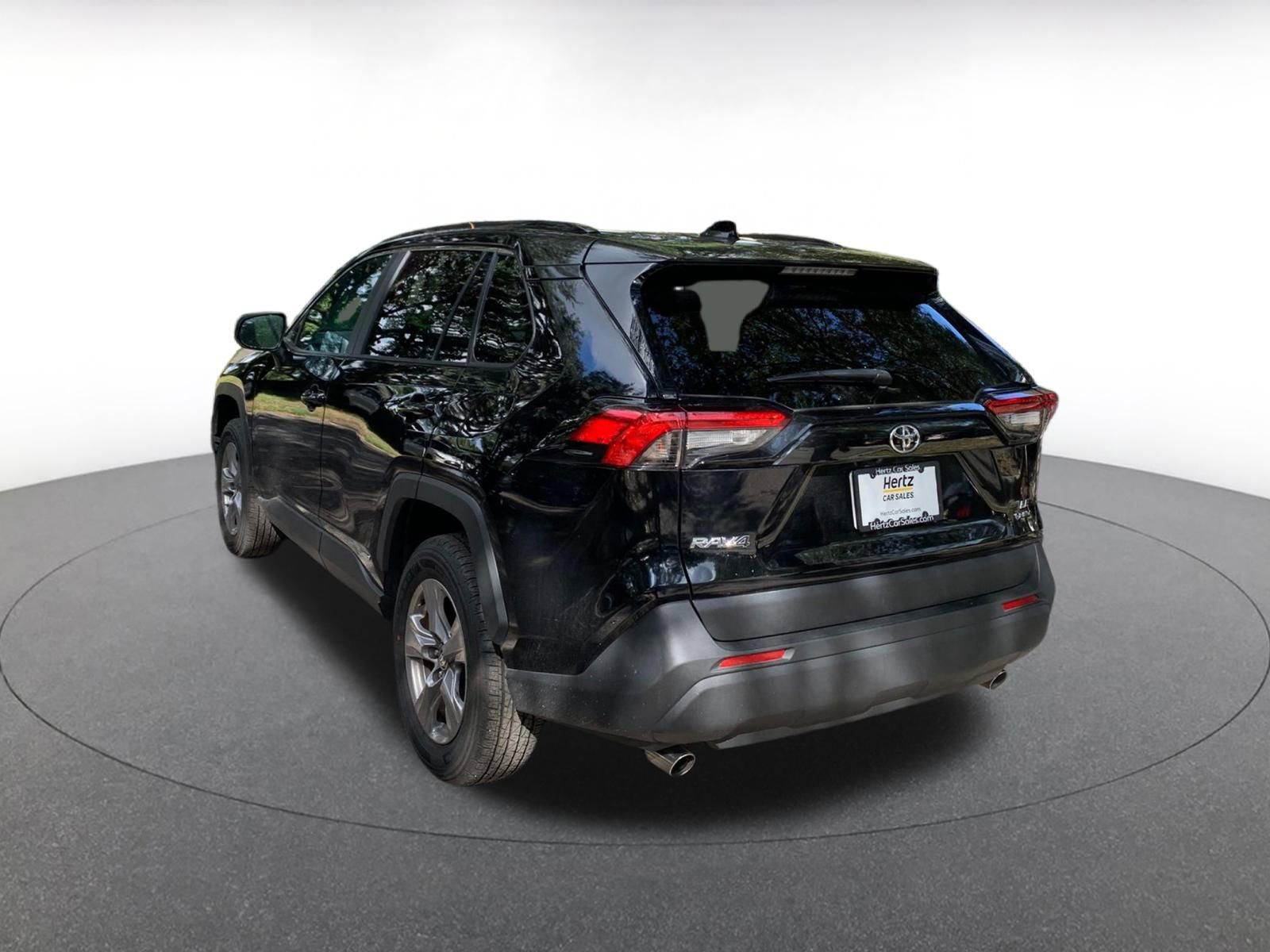 Thumbnail: 2025 Toyota RAV4 - 12