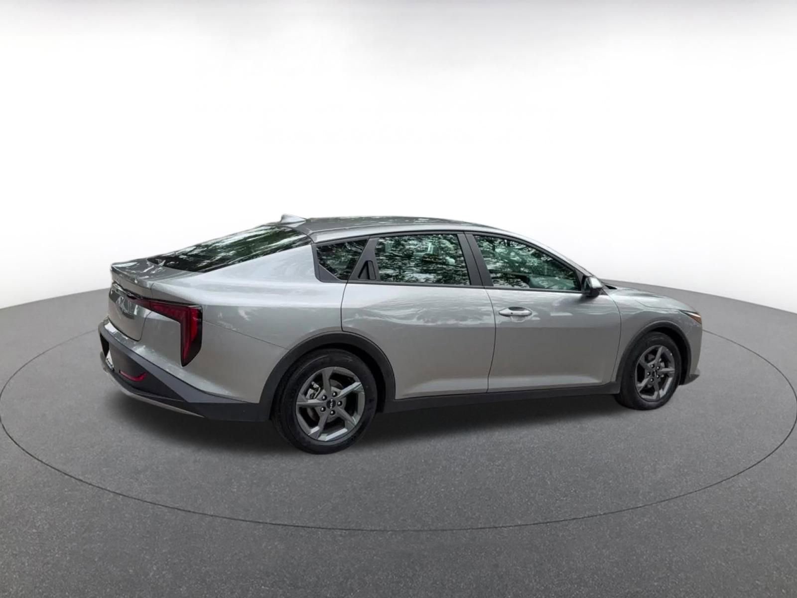 Thumbnail: 2025 Kia K4 - 14