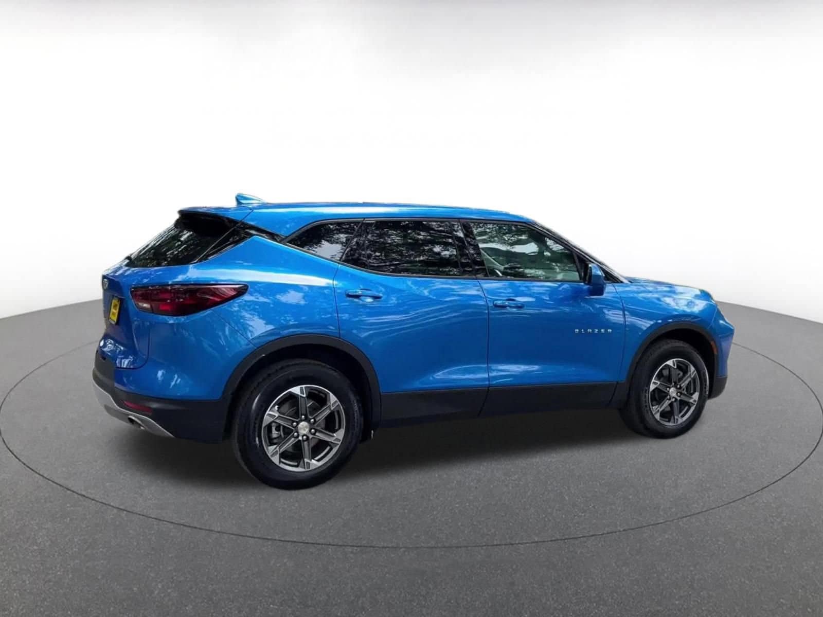 Thumbnail: 2025 Chevrolet Blazer - 15