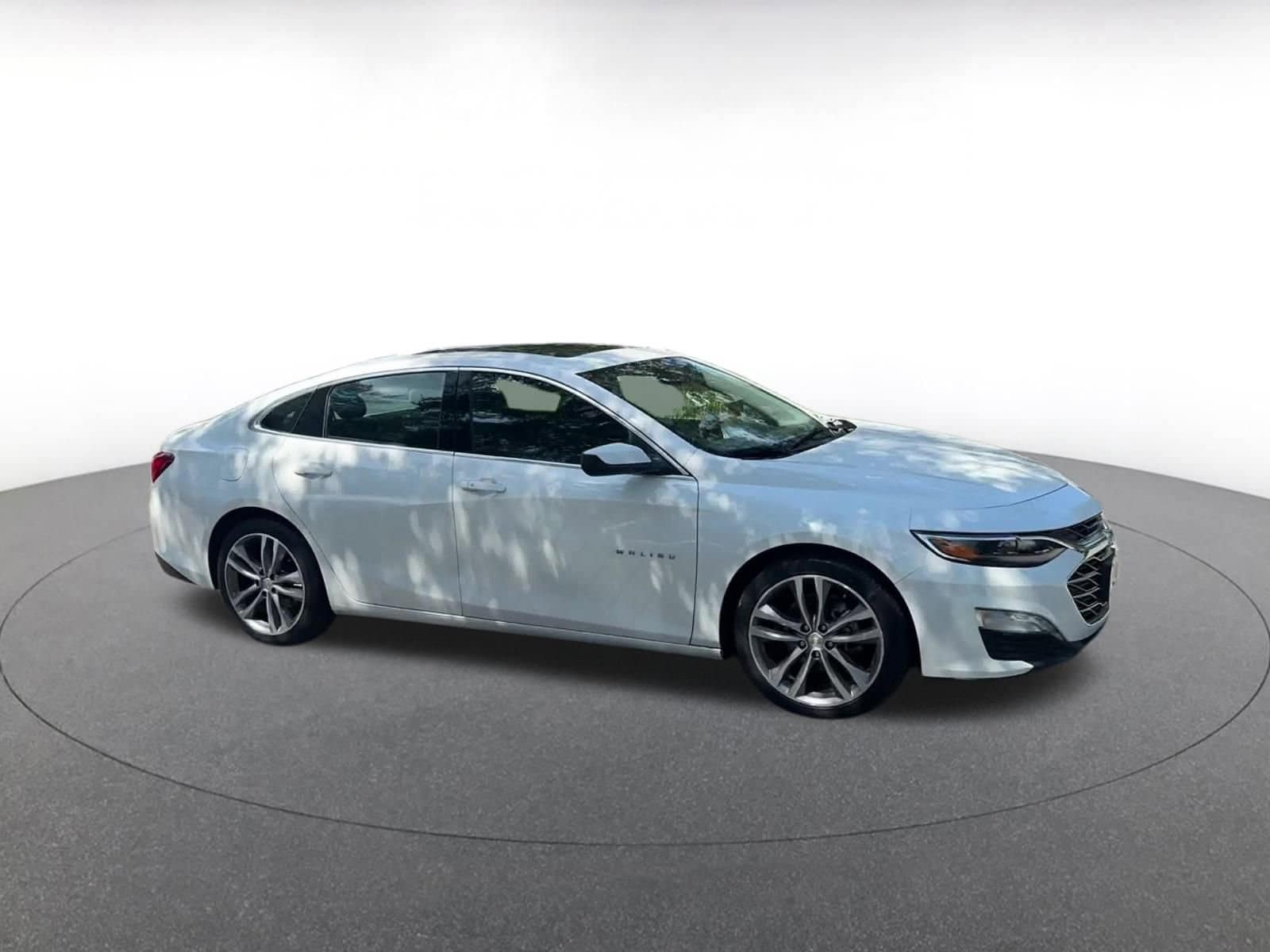 Thumbnail: 2023 Chevrolet Malibu - 2
