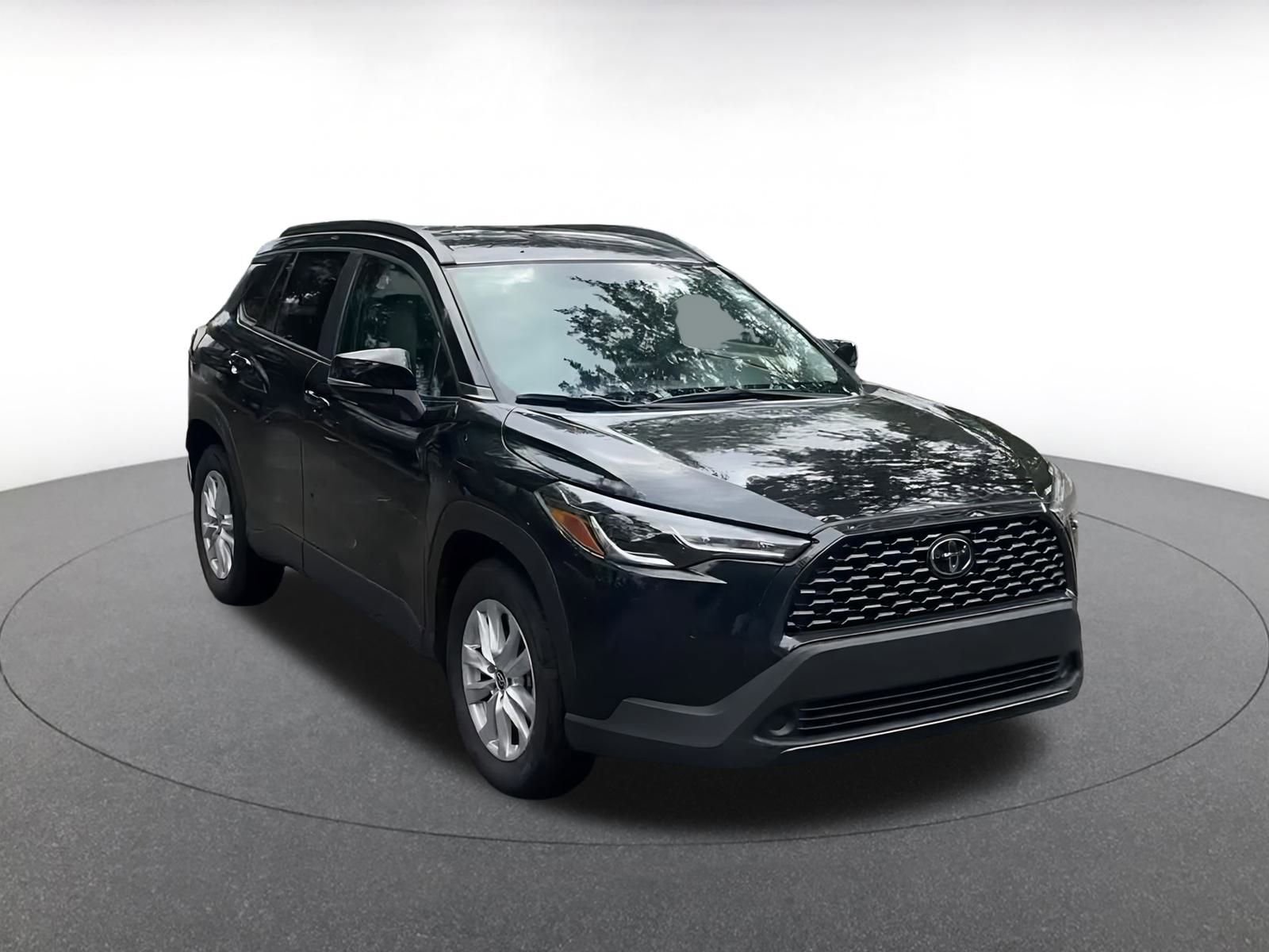 Thumbnail: 2025 Toyota Corolla Cross - 3