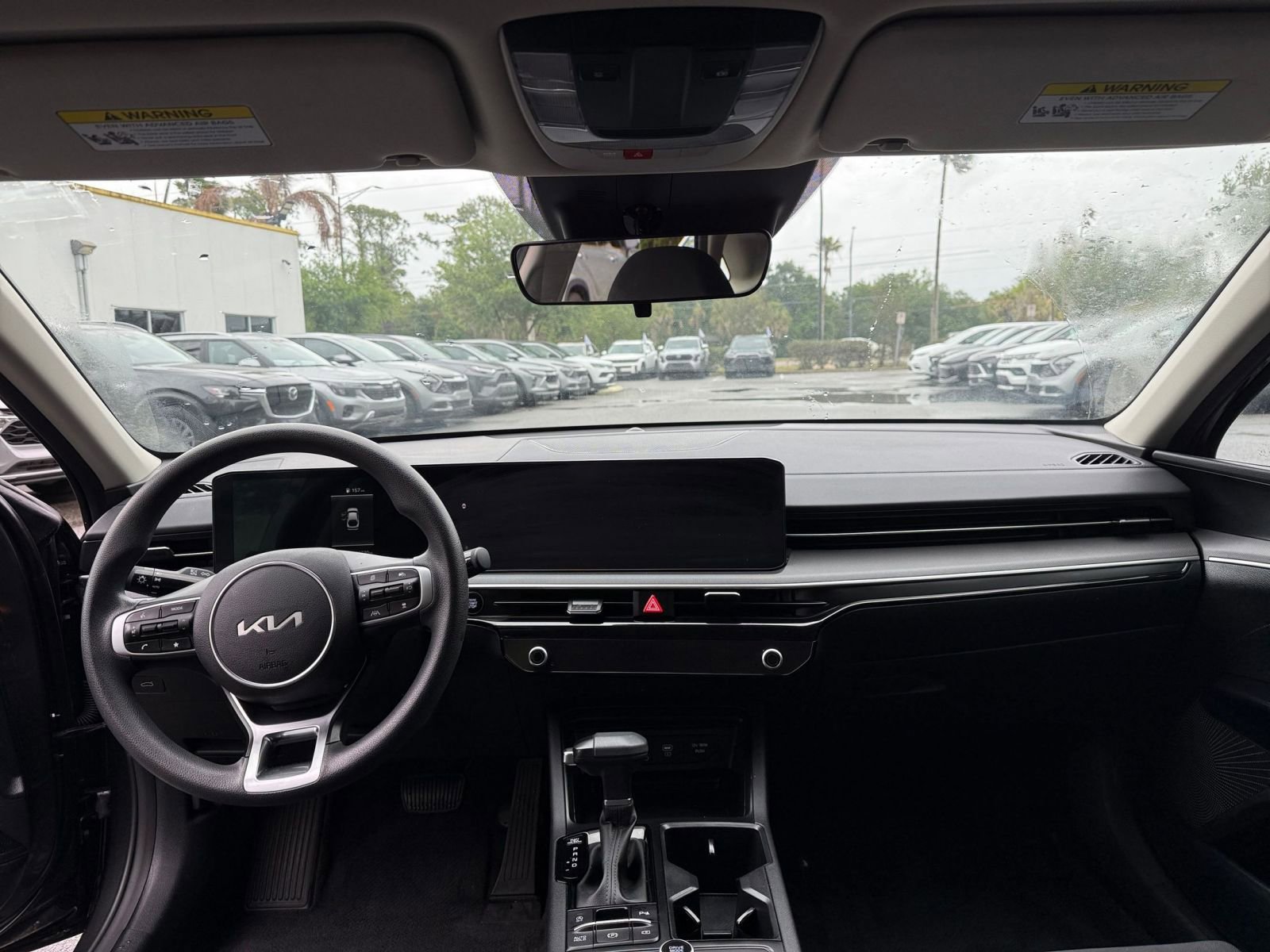 Thumbnail: 2025 Kia K5 - 31