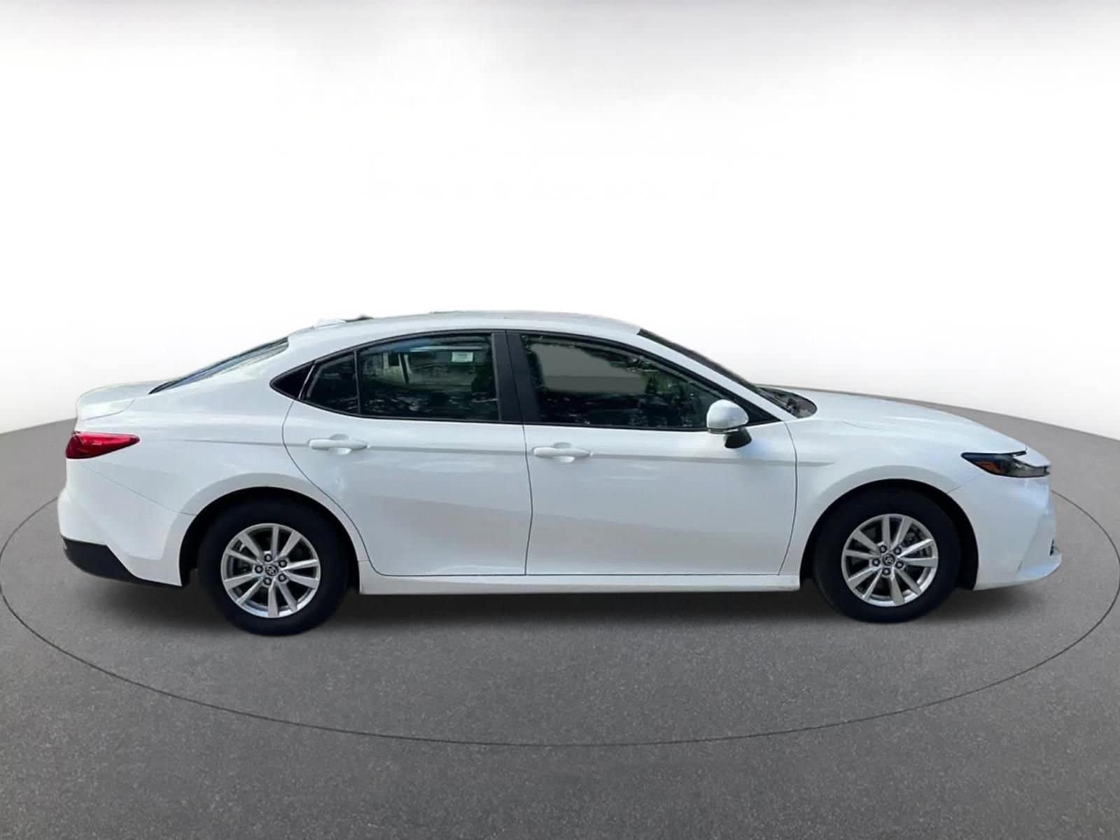 Thumbnail: 2025 Toyota Camry - 16