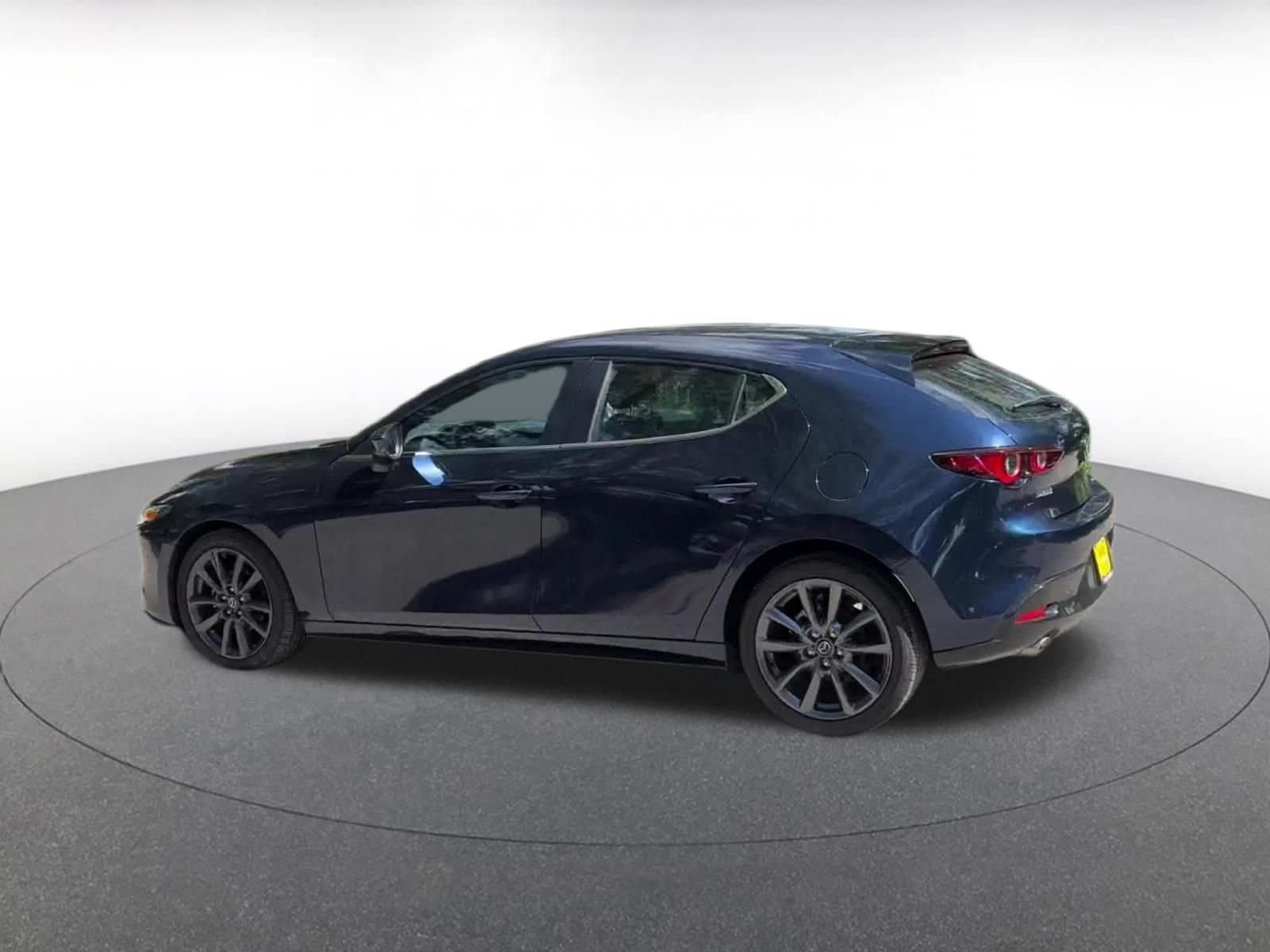 Thumbnail: 2026 Mazda Mazda3 - 10