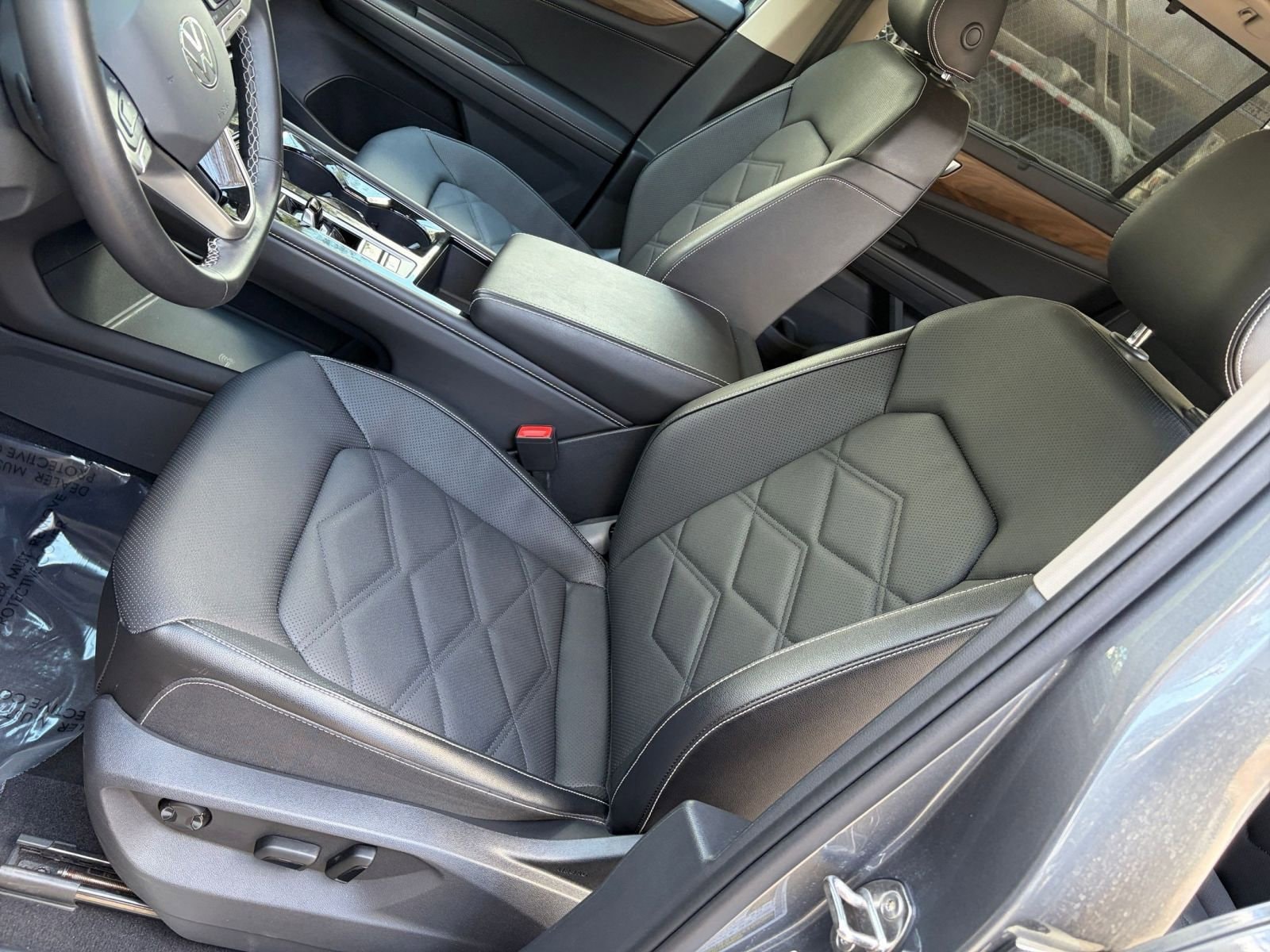 Thumbnail: 2025 Volkswagen Atlas - 35