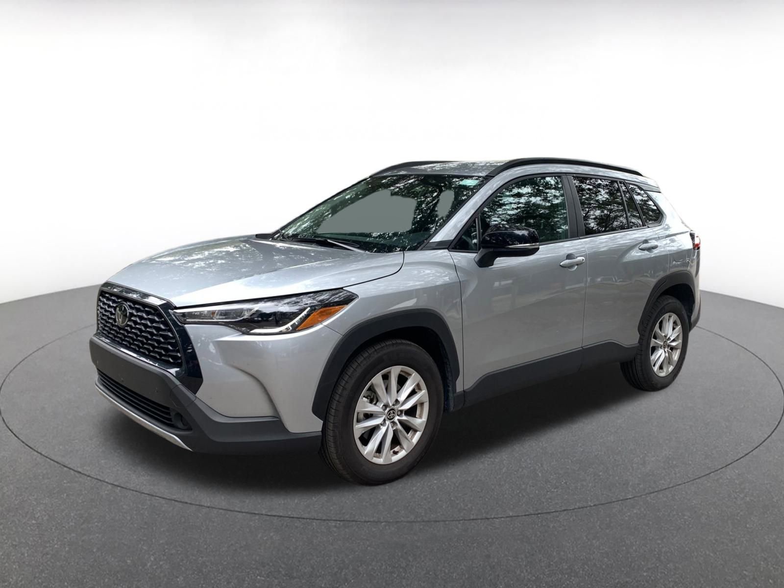 Thumbnail: 2025 Toyota Corolla Cross - 3