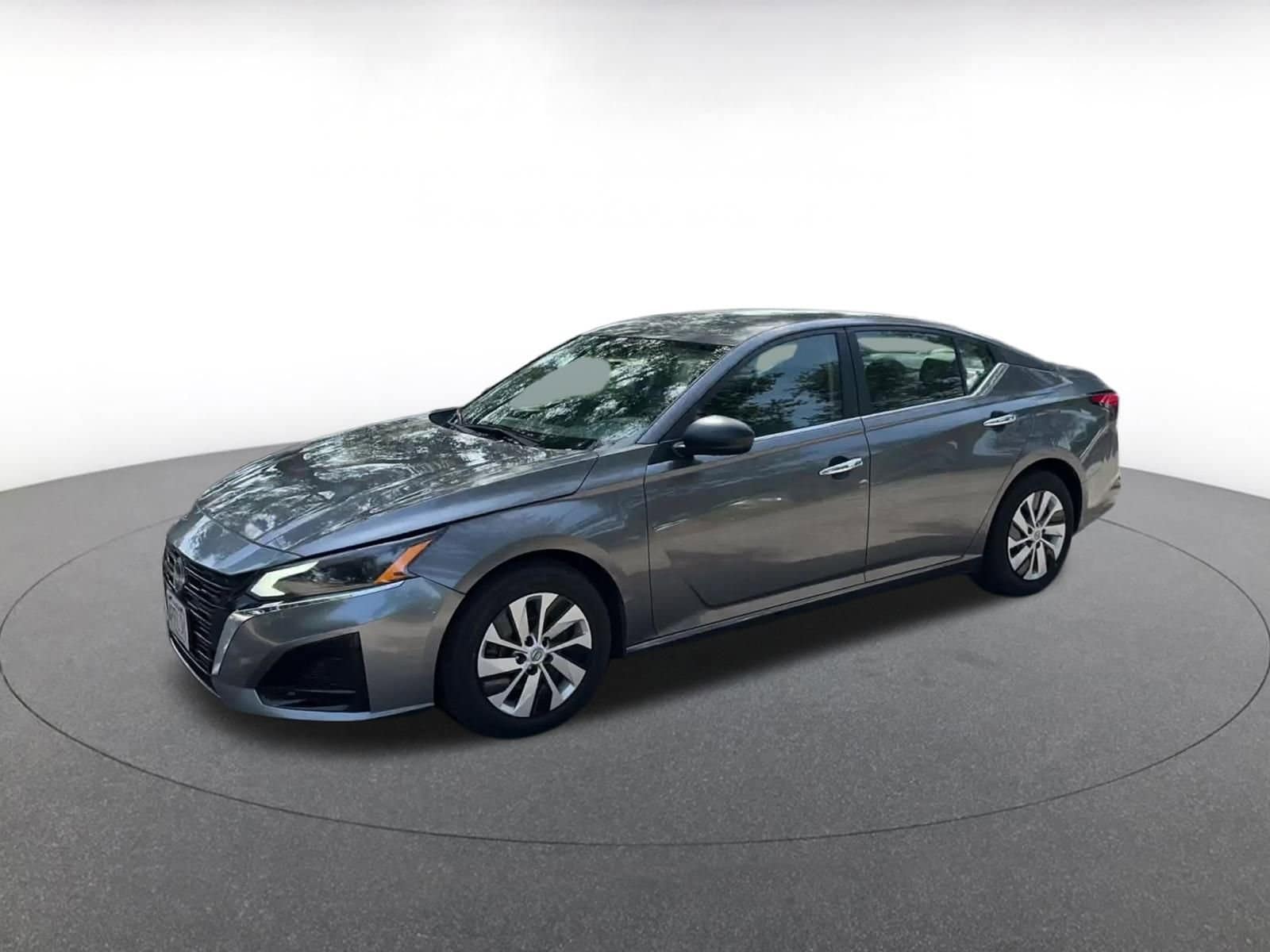 Thumbnail: 2024 Nissan Altima - 8