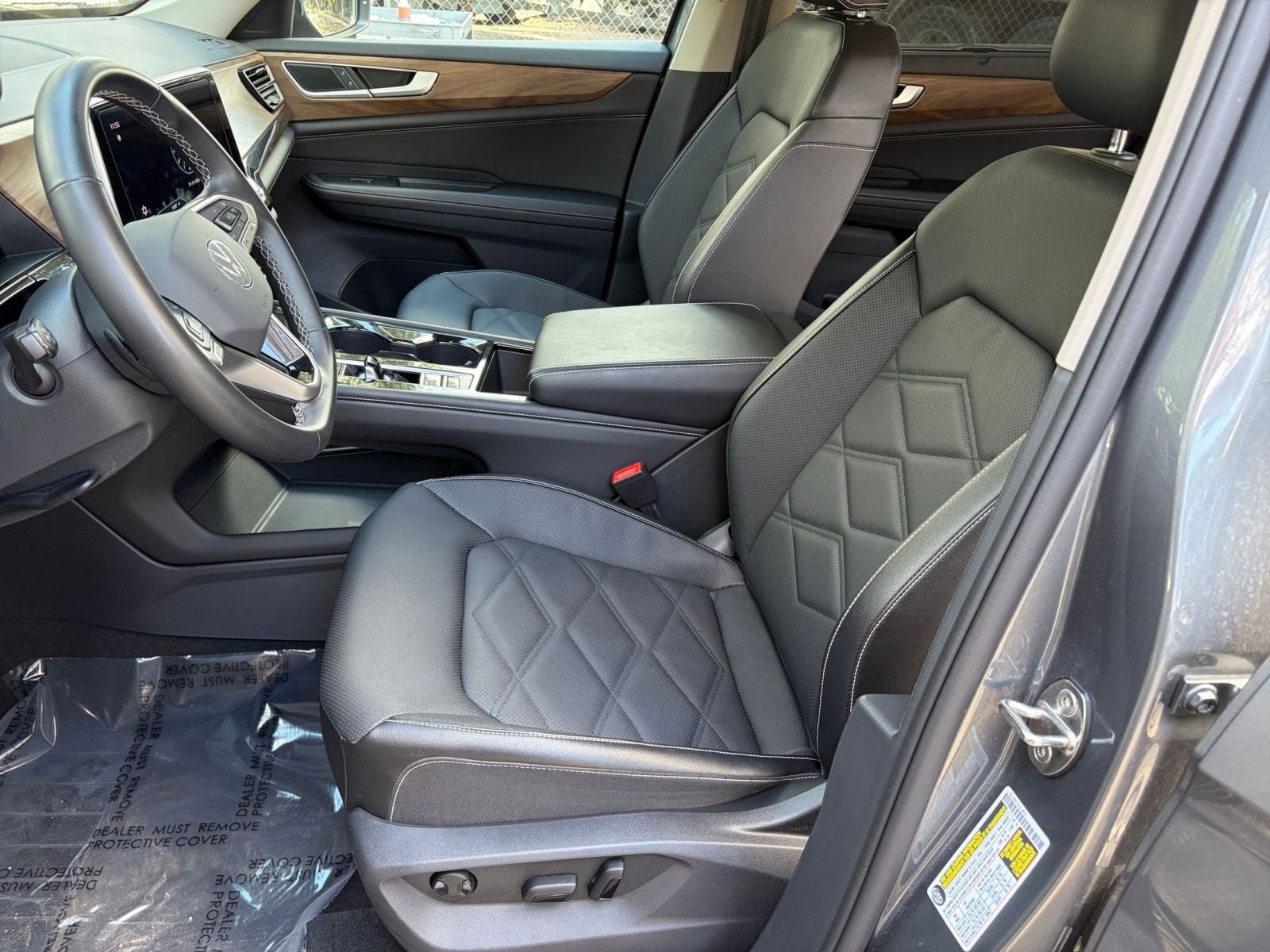 Thumbnail: 2025 Volkswagen Atlas - 25