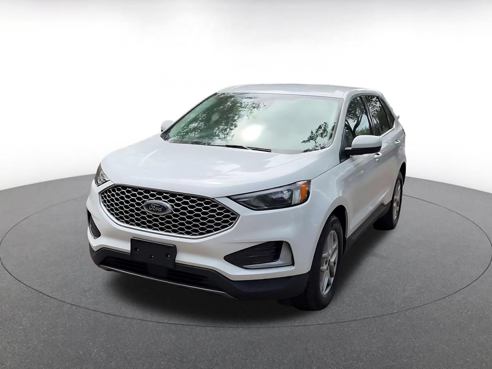 Thumbnail: 2024 Ford Edge - 8